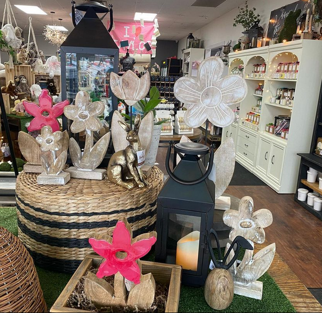 Spring decor and gifts at heathers caramel apples