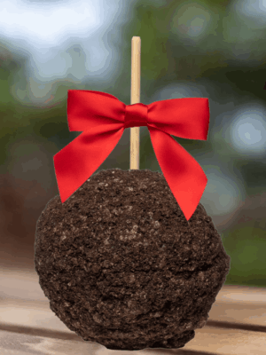gourmet caramel apple coated in oreo